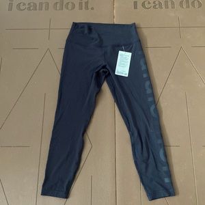 NWT lululemon Align High- rise pant 25”
